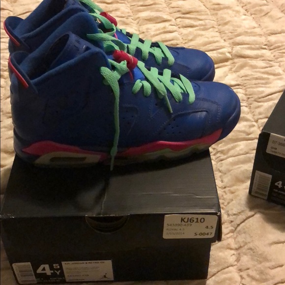 Jordan’s - Picture 2 of 2